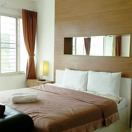 The Seacraze Hua-Hin By Montri C. Apartment HHQ Exterior photo
