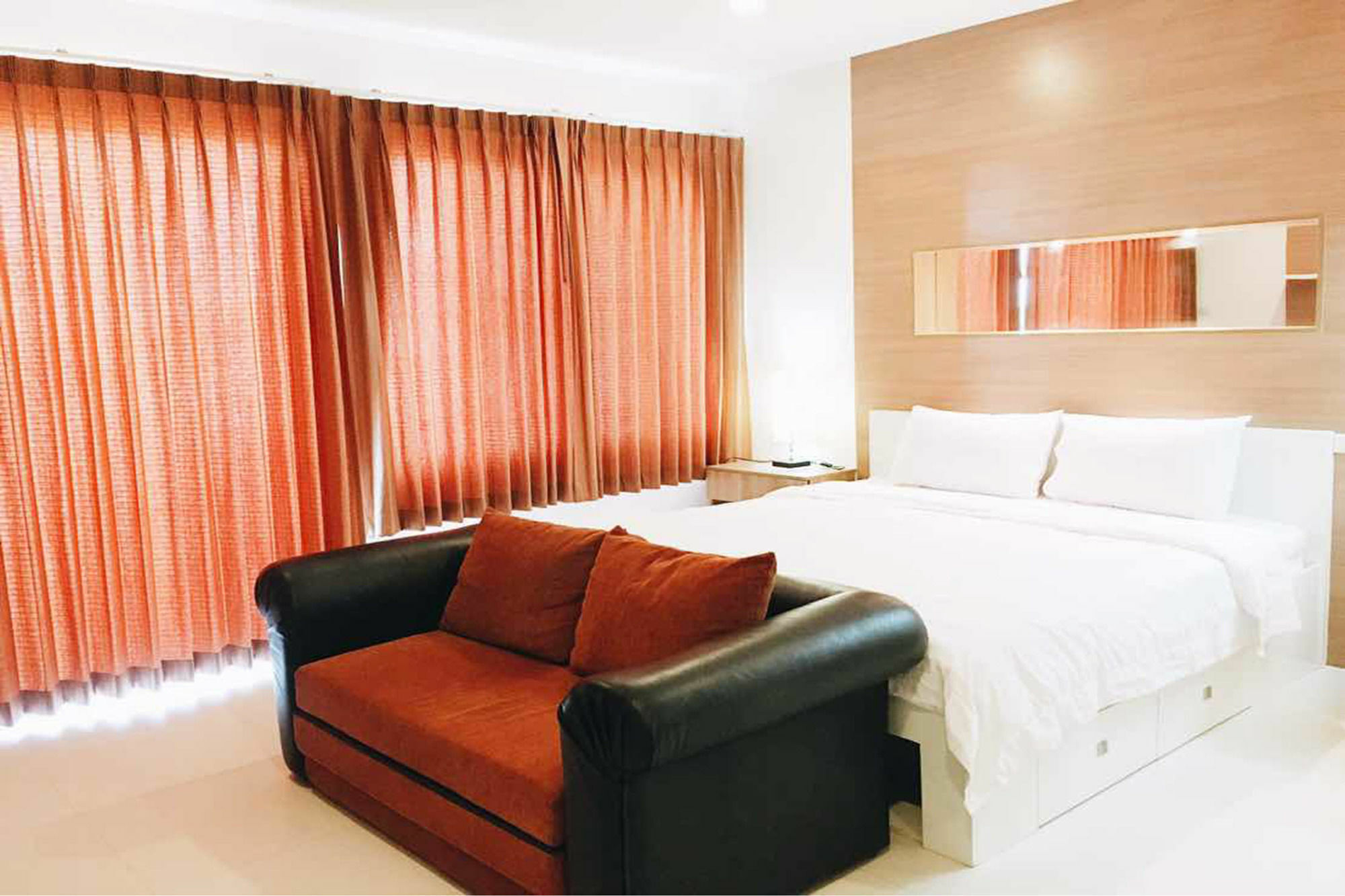 The Seacraze Hua-Hin By Montri C. Apartment HHQ Exterior photo